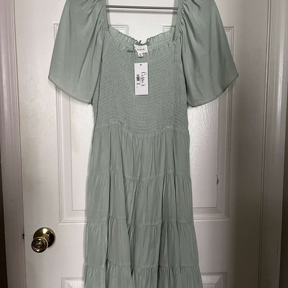 Heyson Green Smocked Puff Sleeve Midi Sundress